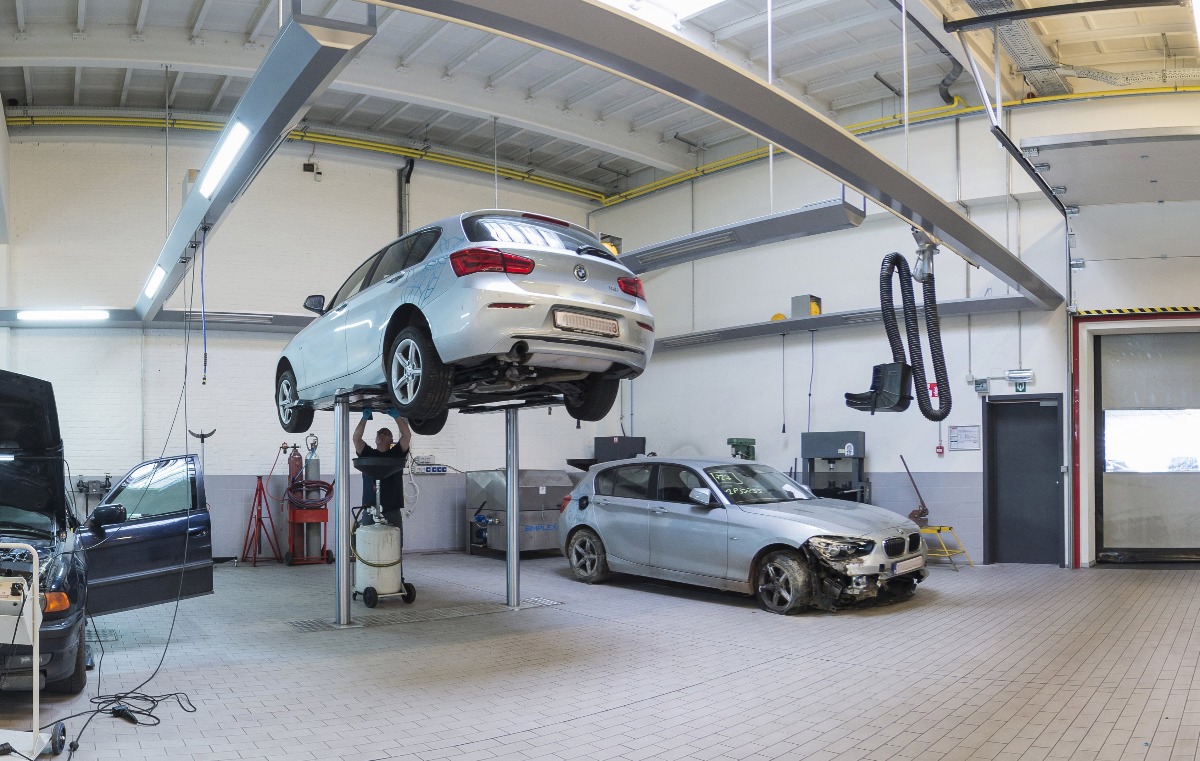 Tersana garage