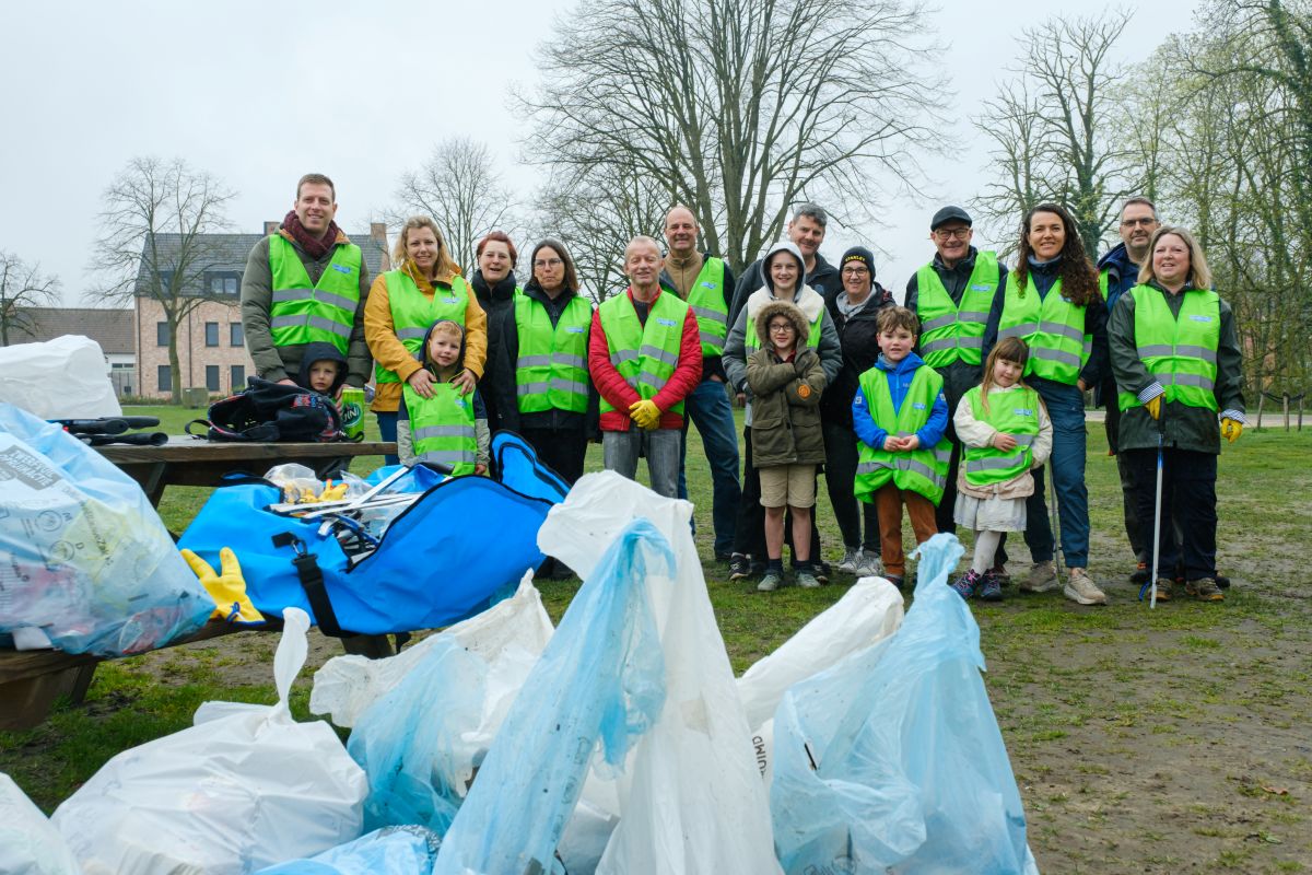 Opruimactie Zandhoven