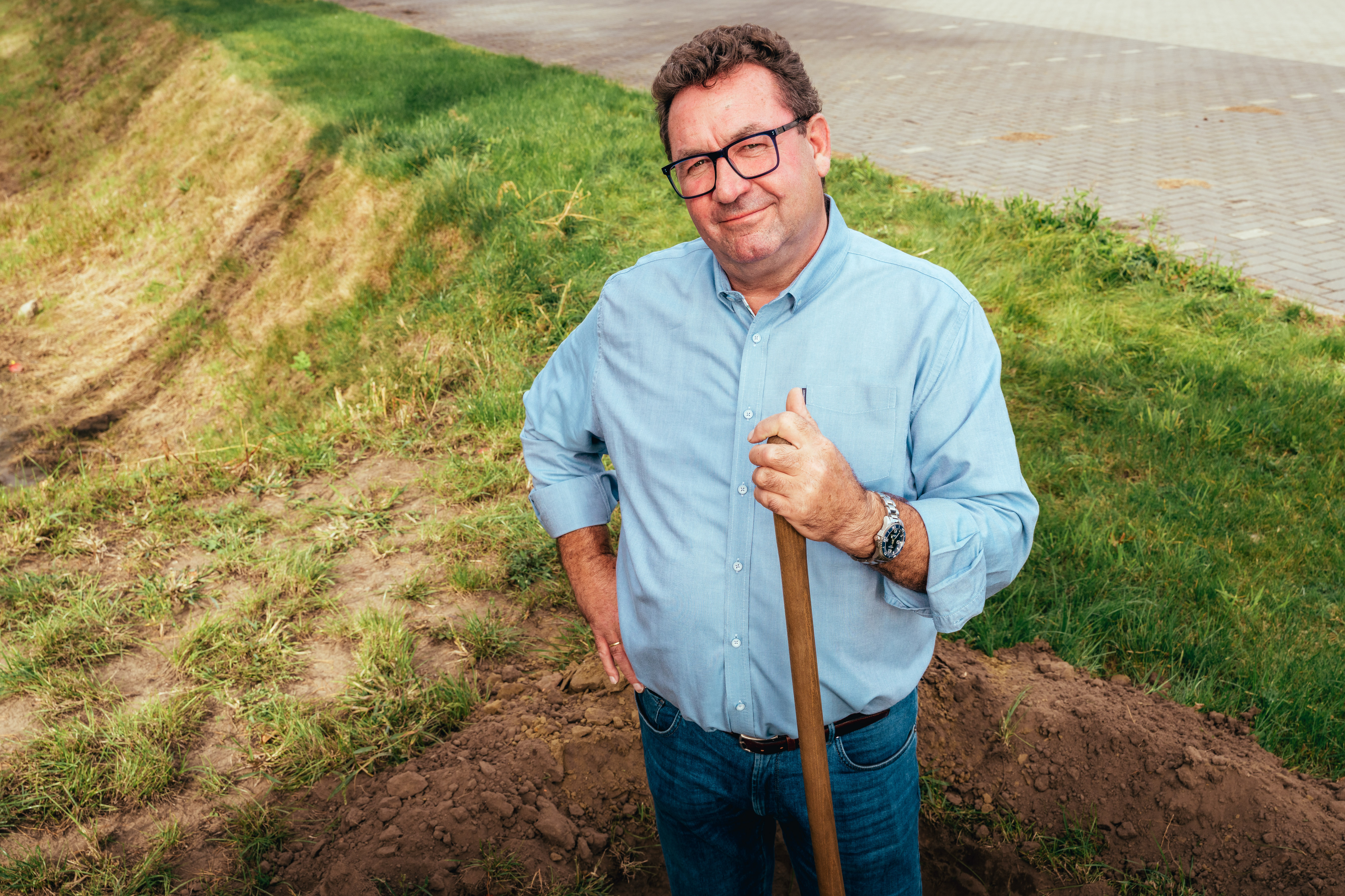 Met beide voeten in de grond Droogkuis Van Ende & Roxy
